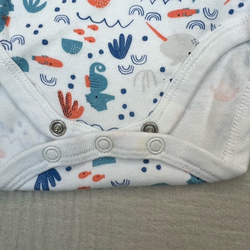 Bundle of 3 Mac & Moon short sleeve bodysuits 3-6 months - Picture 3 of 12